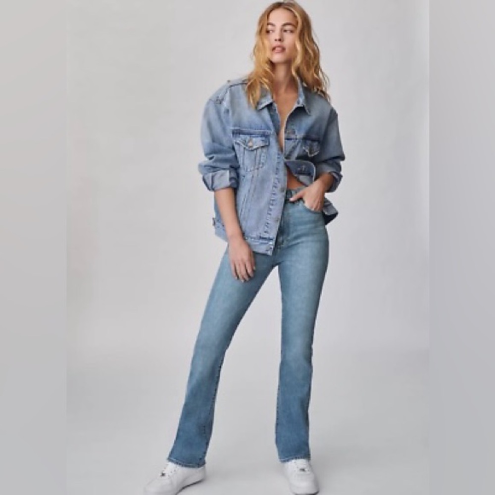 Aritzia Denim Forum Bailey High Rise Bootcut Jeans